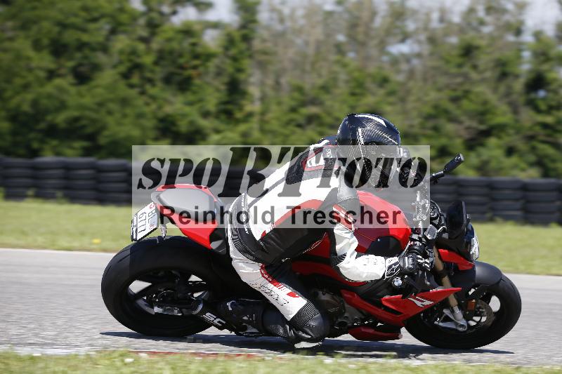 /Archiv-2024/29 12.06.2024 MOTO.CH Track Day ADR/Gruppe gelb/74